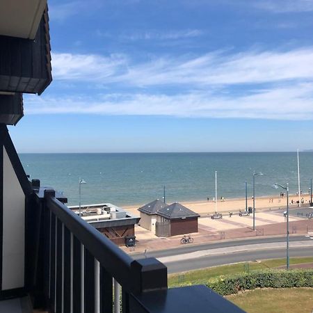 Prise De Vue A 2 Pas De La Plage Apartment Villers-sur-Mer Bagian luar foto